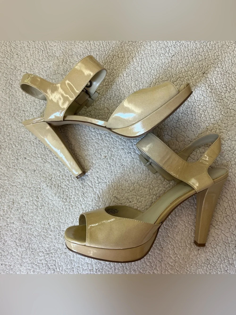 Y2K Nine West Buckle Cream High Heels 8 Womens